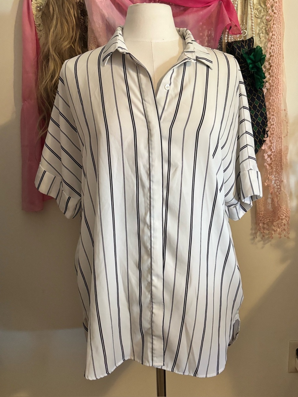 Forever 21 Relaxed Striped Short Sleeve Button Up Blouse WITH POCKETS M